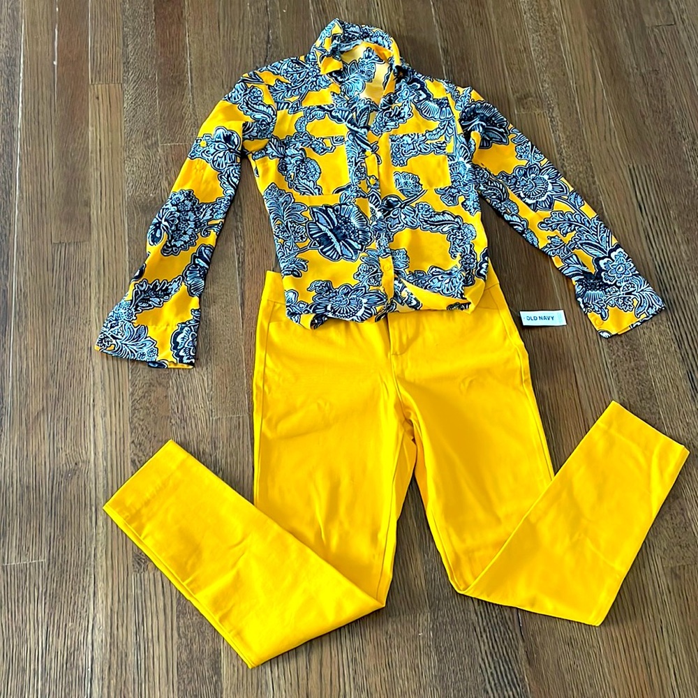 Express NWOT portofino shirt(XXS) and NWT pants